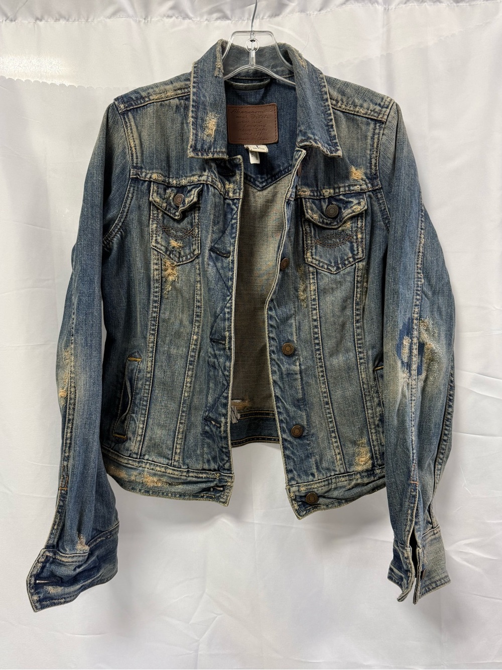 Vintage Y2K Abercrombie & Fitch distressed denim trucker jacket Juniors Large
